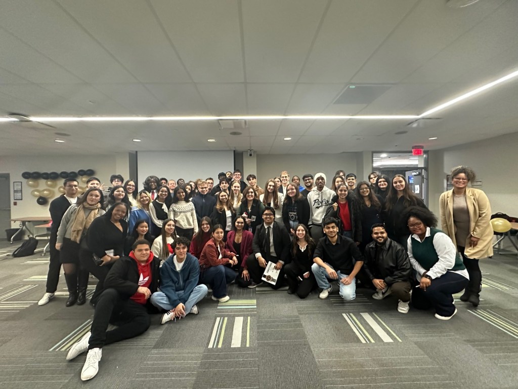 Aging Out Loud: Product Management Students Celebrate their Podcast&nbsp;Launch